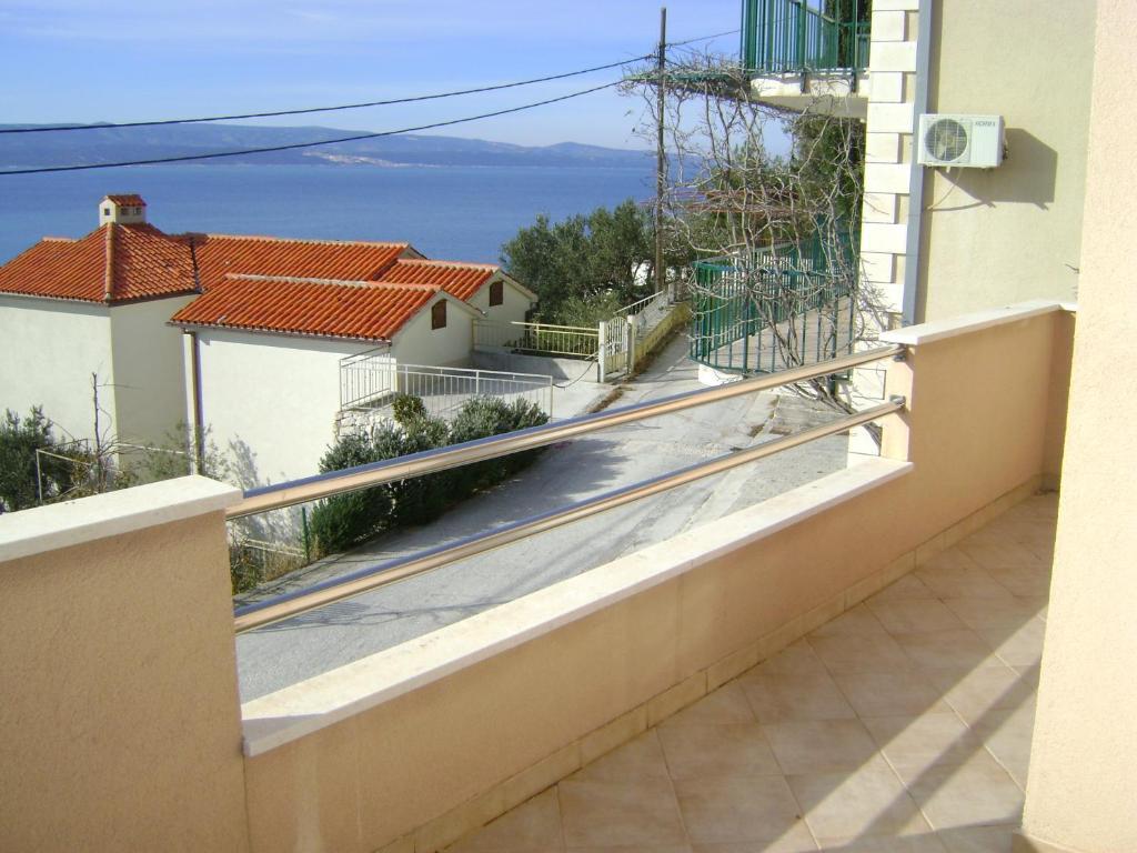 Apartments Maras Mimice Luaran gambar