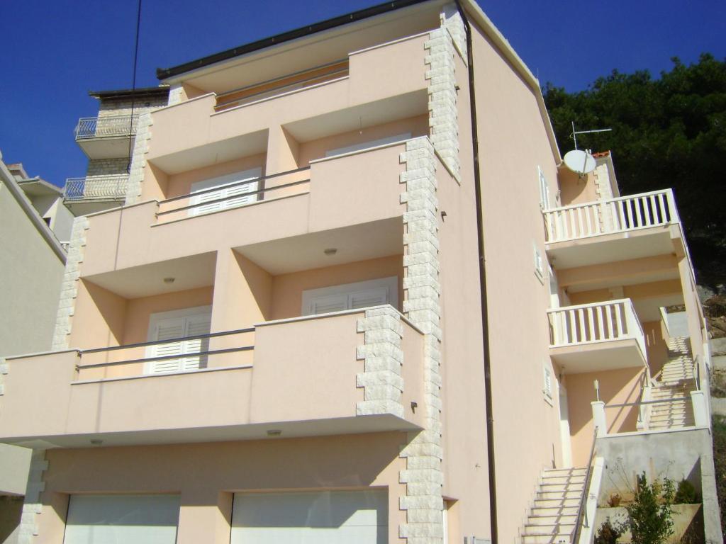 Apartments Maras Mimice Luaran gambar